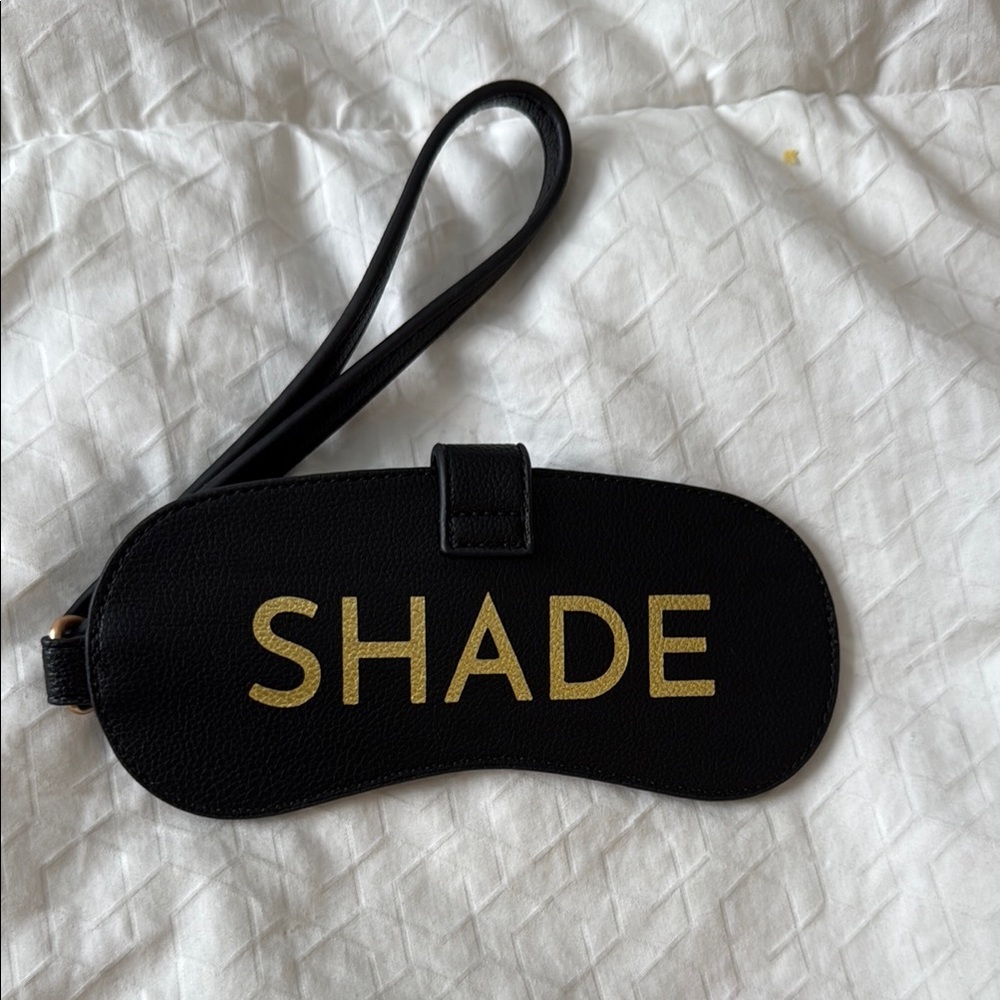Thirty-One Black Sunglasses Pouch with Gold 'SHADE'
